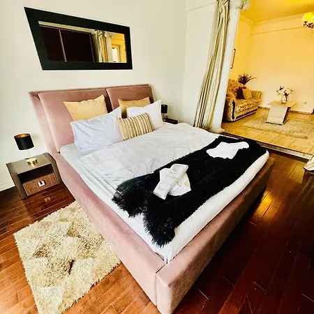 Apartament Baroq Bucureşti