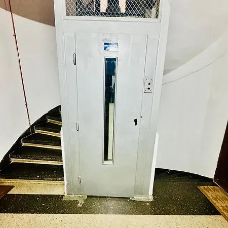 Baroq * Βουκουρέστι