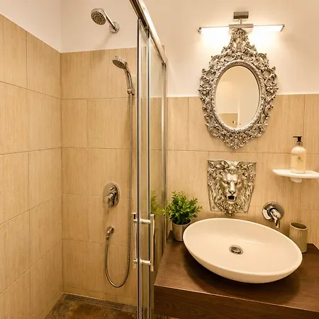 Baroq Central City Apartment Apartment *