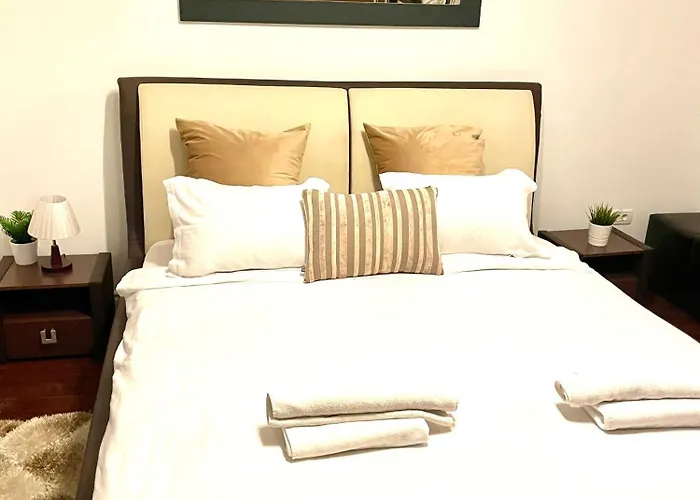 Baroq Central City Apartment Apartment Bucharest