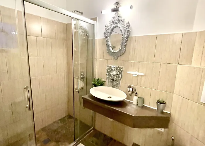 Baroq Central City Apartment * Bucharest