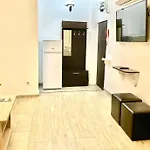Baroq Central City Apartment Apartment